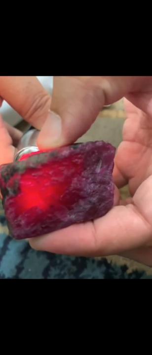 Gems having shapes now???