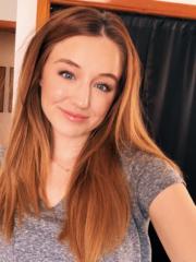 Zoe Grove
