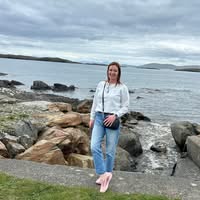 Elaine Broderick