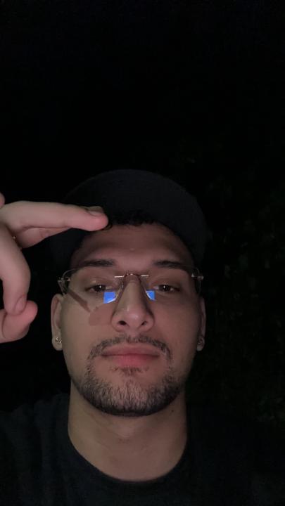 Esdras Carrillo