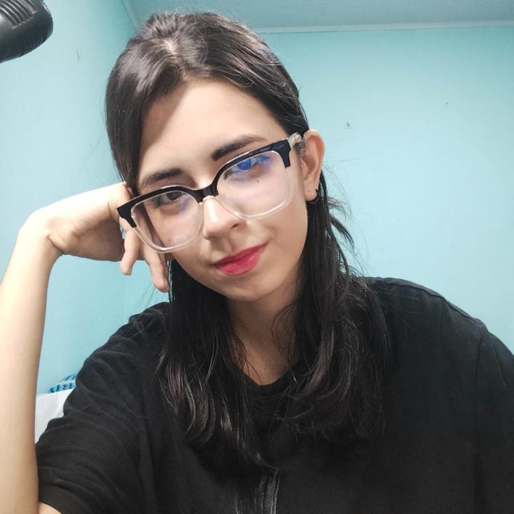 Danna Guzmán