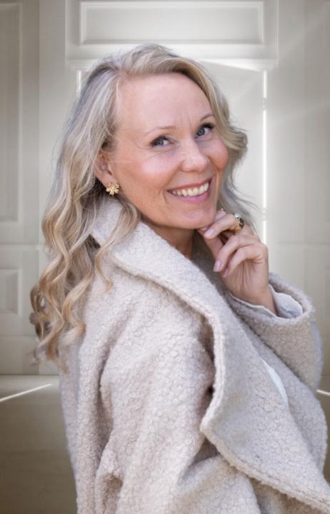 Neela Damgaard