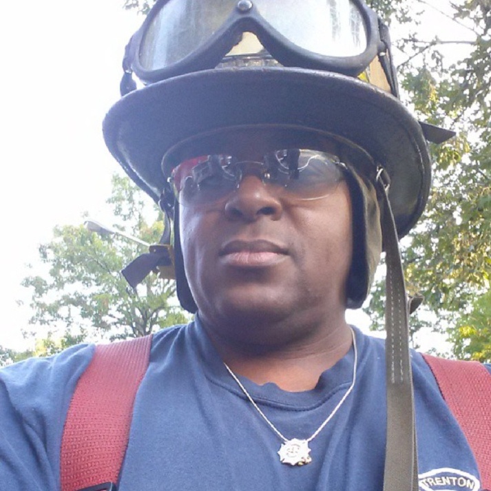Robert L Ware Jr
