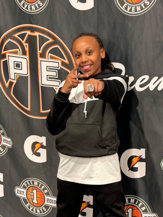 Kayla Grossett