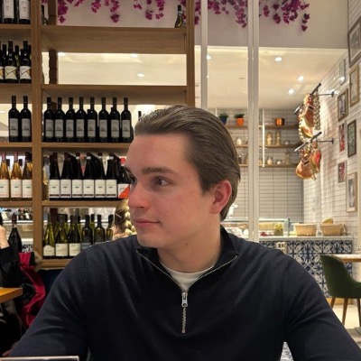 Nils de Leeuw