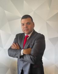 Luis Oliveras