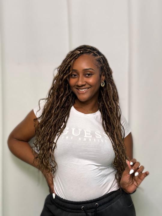 Simone Hollis