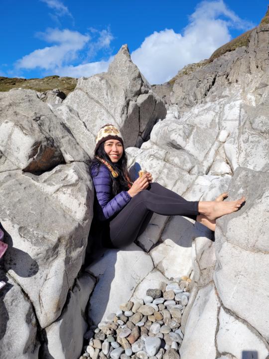 Do you know anyone in your life that would benefit this community? 