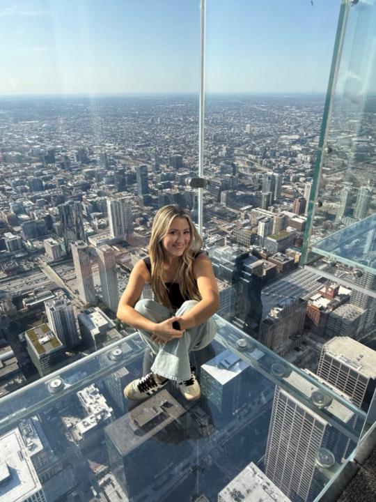 Christine de la Cruz