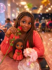 Lisa Ayimoua