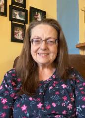 Graduate Vicki Woods