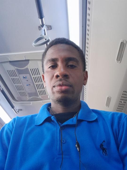 Peabo Reid