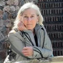 Joanie Jones