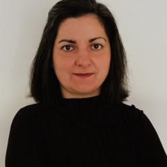 Elvira Komlósi