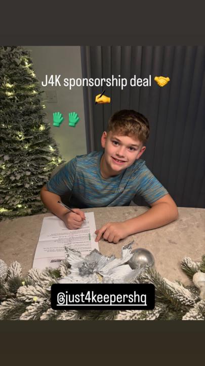 Sponsored goalkeeper! 