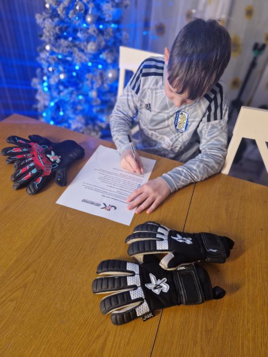 Sponsorship agreement signed!