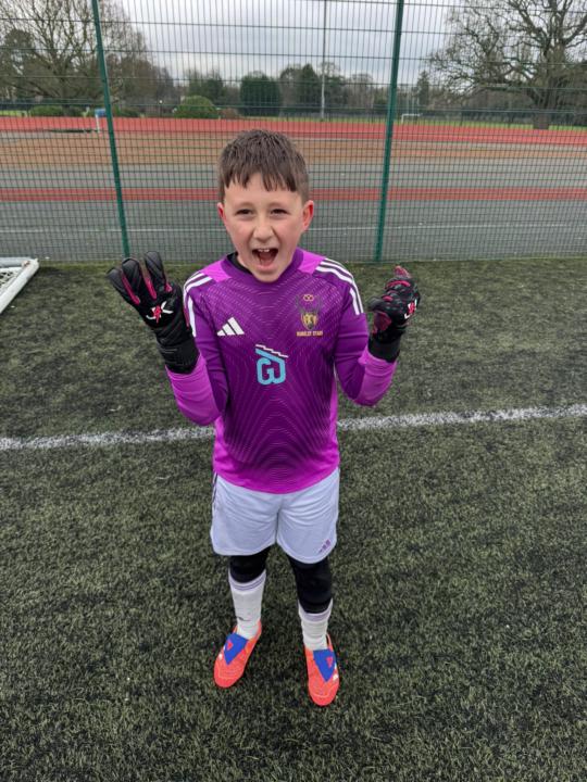 Win today ⚽️🧤👏🏼