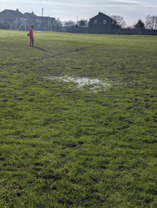 Lake didn't stop play 