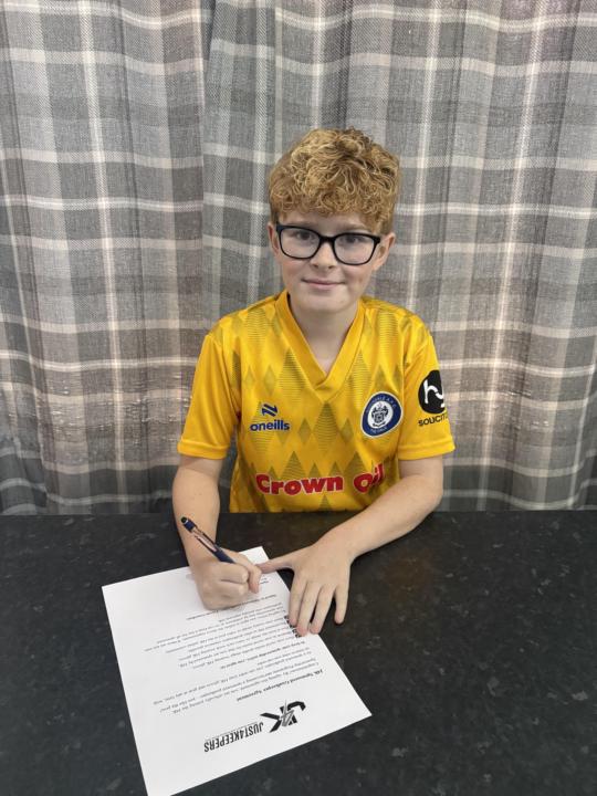 NEW J4K SPONSORED GOALKEEPER