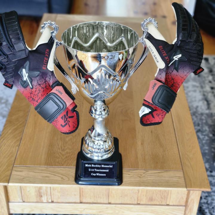 J4K Gloves