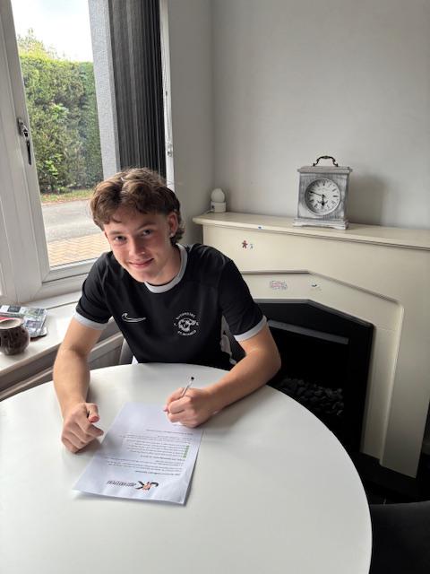 CONTRATS Patrick Cunningham