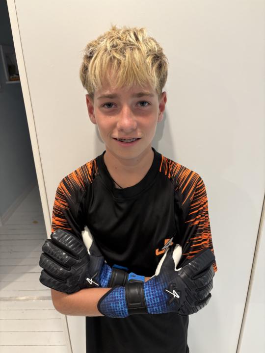 New gloves for the new season 