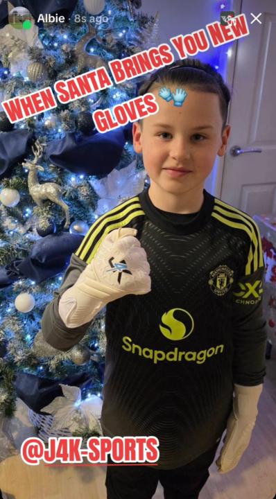 When Santa Brings You Some New Ice XTN's 🧤🎅🏼