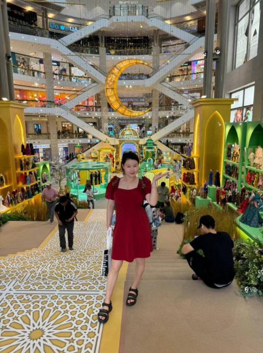 Lily Lee