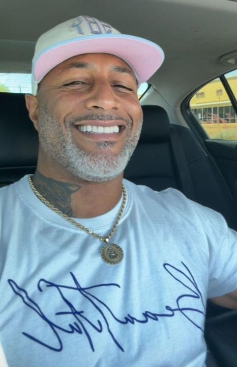 Michael Dwayne