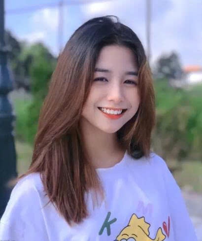 Phương Phùng