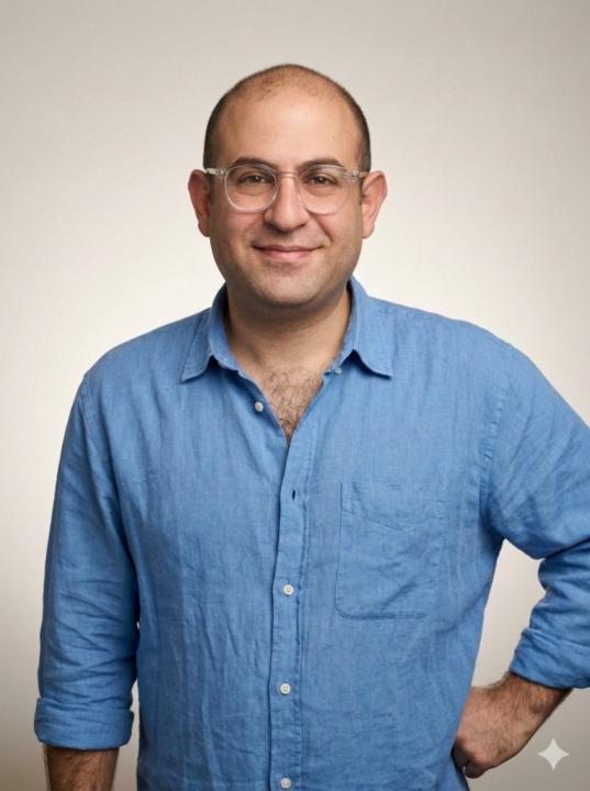 Mehrdad Shoghi