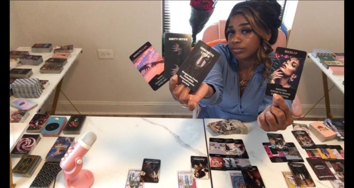 Concrete confessions Tarot