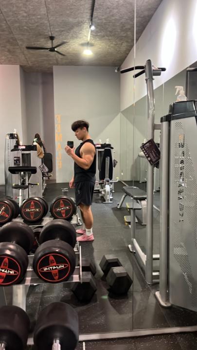 Justin Hong