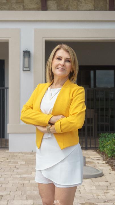 Carmen Karina Hernandez