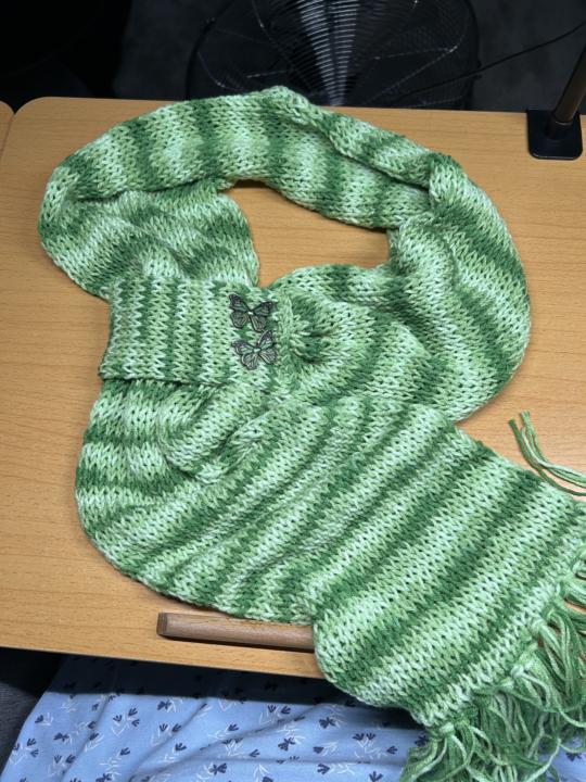 Loop scarf