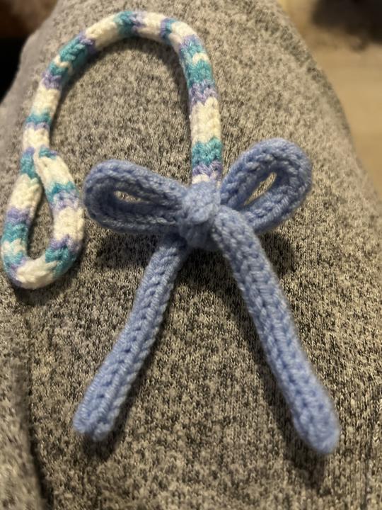 I-Cord, I-Cord holder. 
