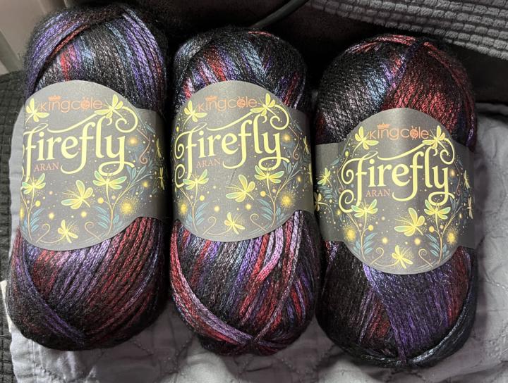 Angela! DD! Look what’s here! 