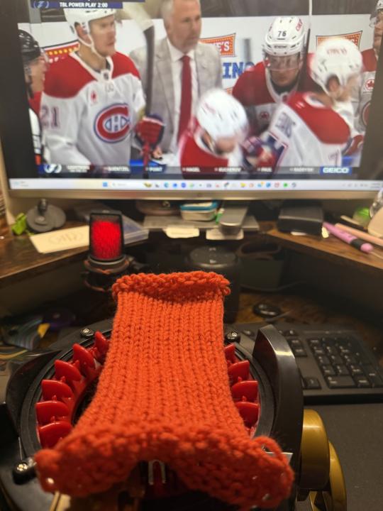 Yarn test and hockey