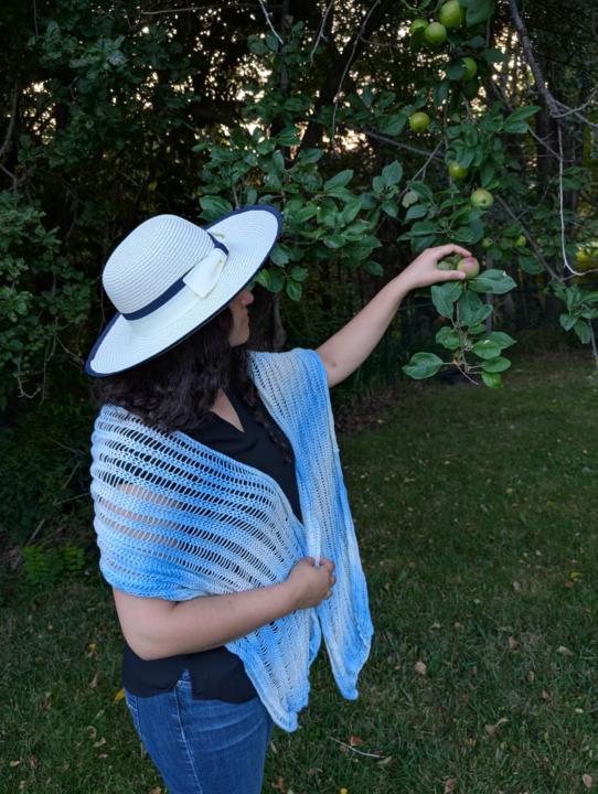 🎄 Knitmas Day 17 — Drop Lace Wrap