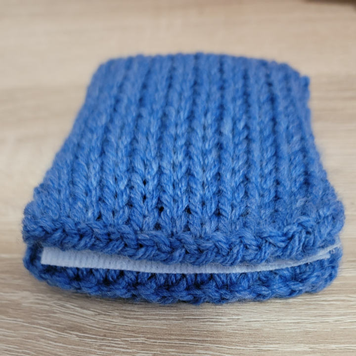 🔥 Knitmas Day 21 – Reusable Pocket Warmer 🔥