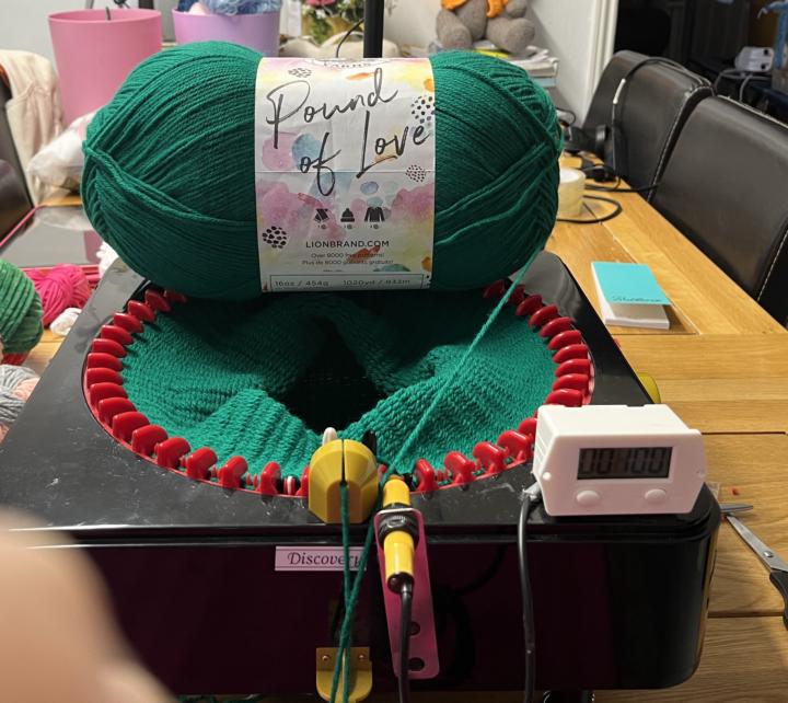 Discovery Adores….