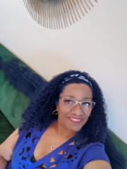 Fina Sampson