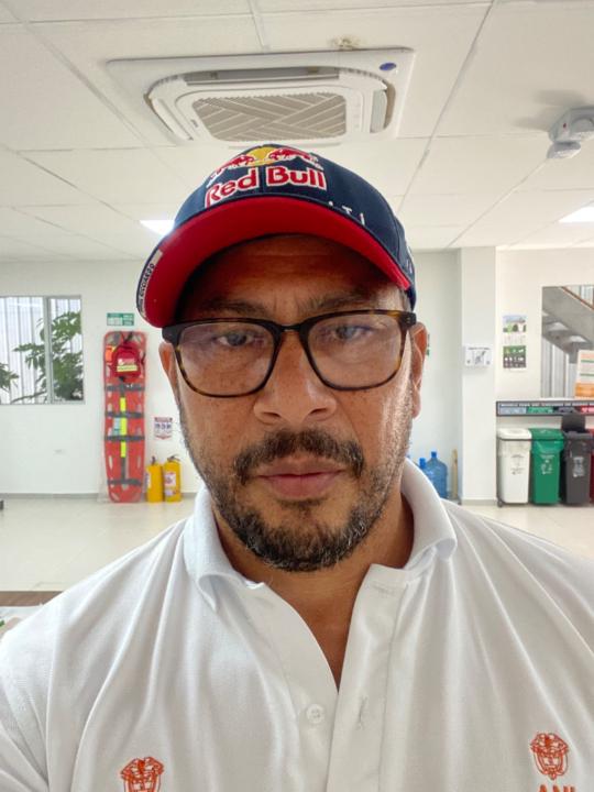 Elias Samuel Vasquez Gallardo