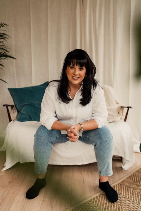 Kirsty Knott