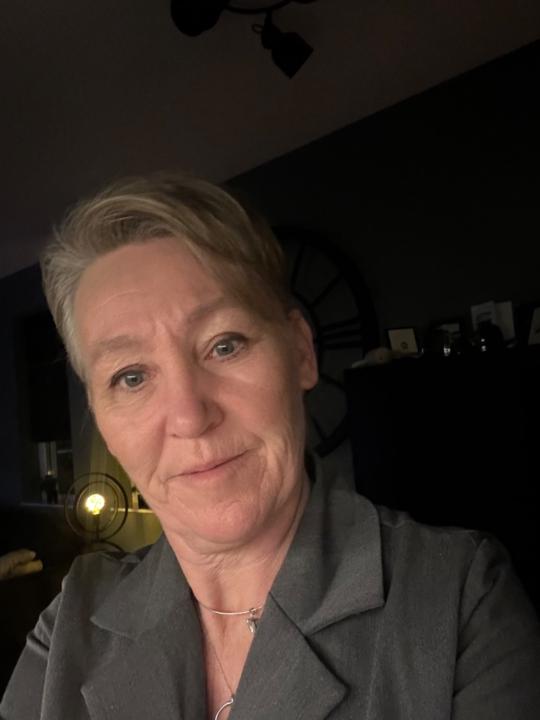 Mirjam Van weelden