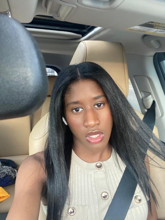 Gabrielle Bloomfield