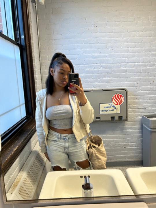 D'ahnise White