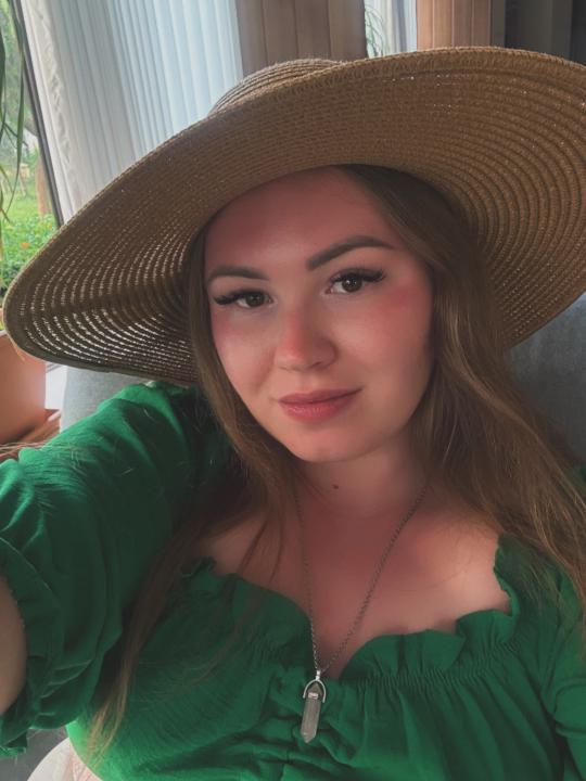 Алина Буринова
