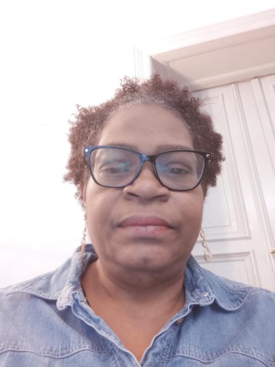 Angela yolande Trommsdorff-Seraline