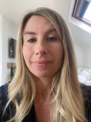 Claudia Sutton